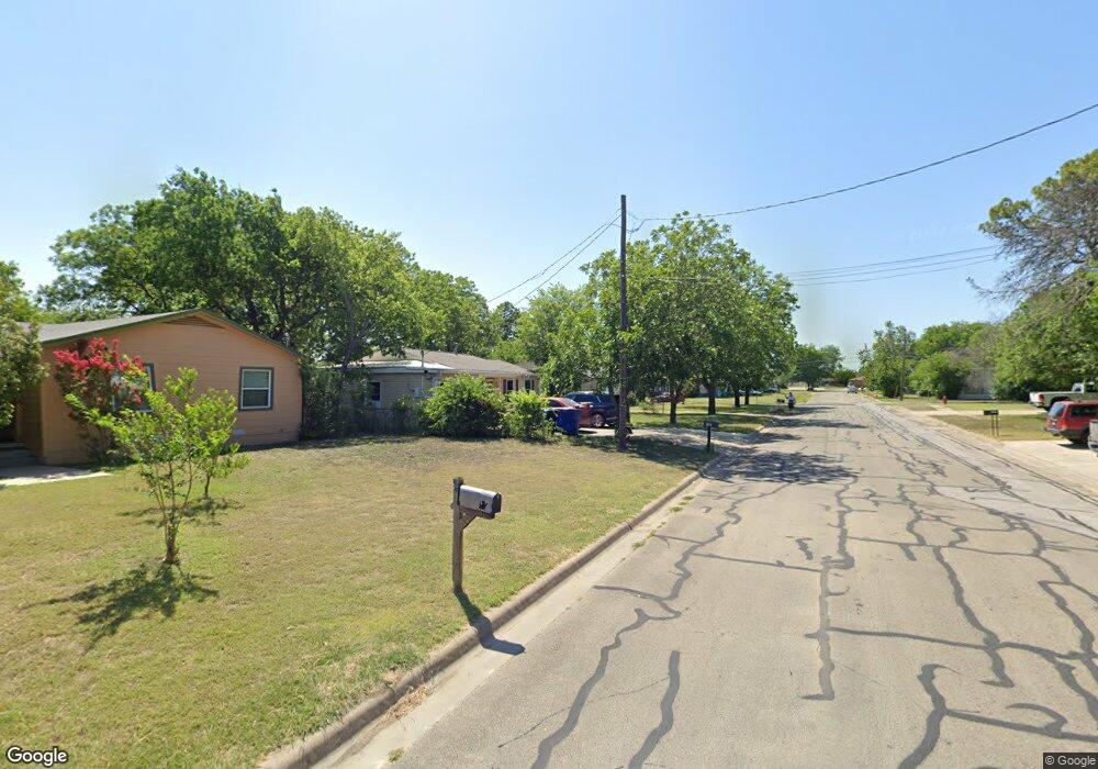107 E Reagan Ave, Copperas Cove, TX 76522 - photo 1