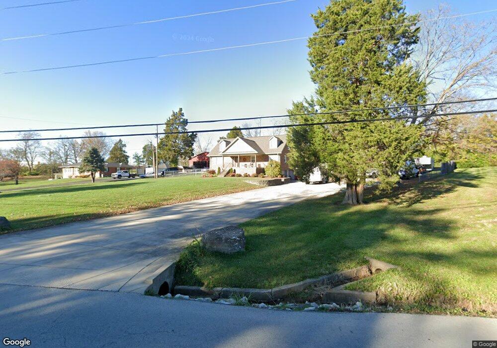 8107 Hudson Ln, Louisville, KY 40291 - photo 1