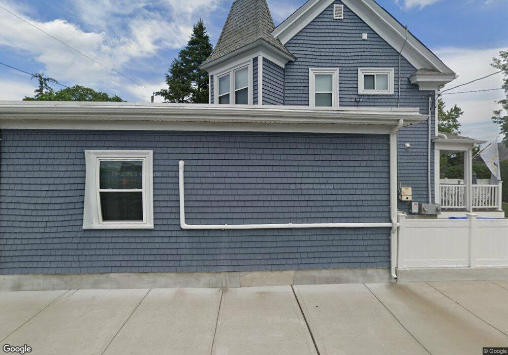 71 Downes Ave, Pawtucket, RI 02861 - photo 1