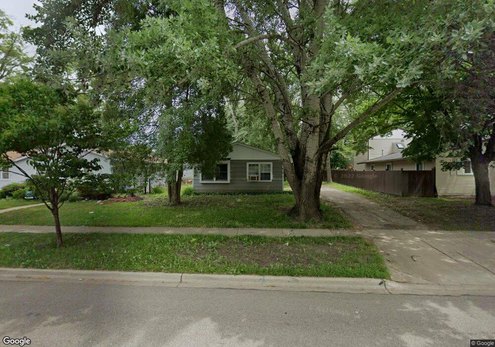 414 Tulsa Ave, Carpentersville, IL 60110 - photo 1