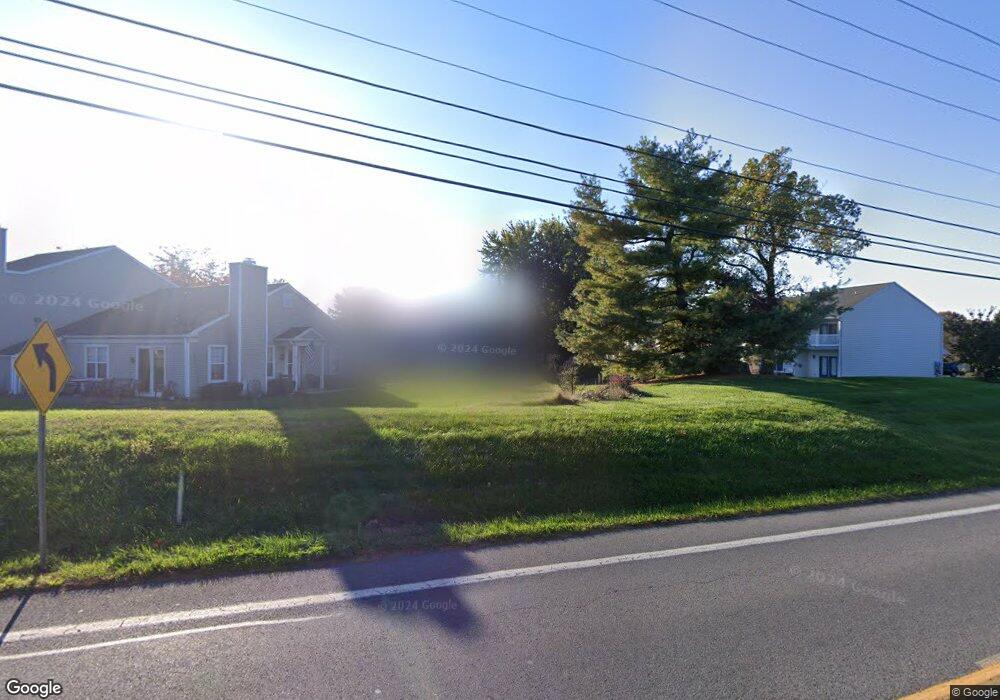 303 Barrington Ct, Palmyra, PA 17078 - photo 1