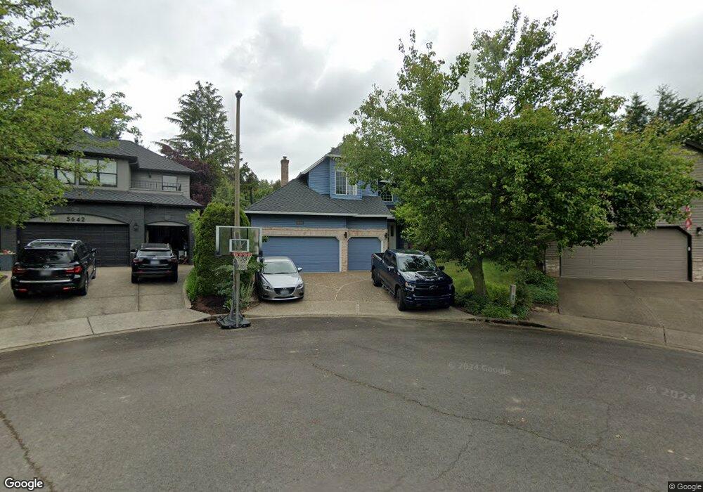 5656 La Mesa Ct, Lake Oswego, OR 97035 - photo 1