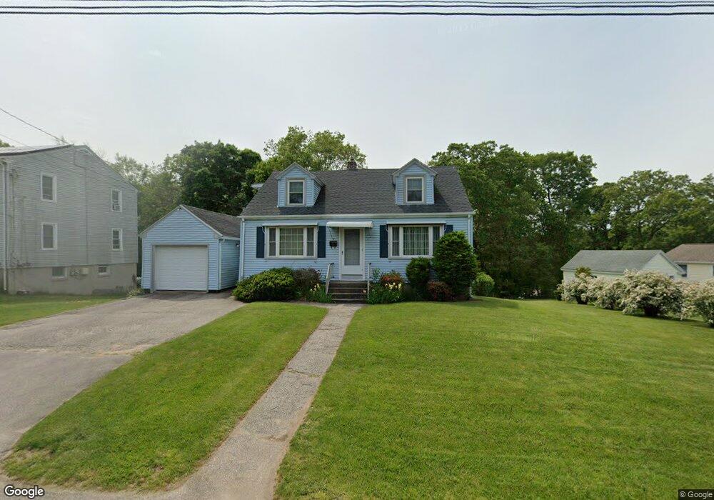 9 Lathrop Ave, Pawcatuck, CT 06379 - photo 1