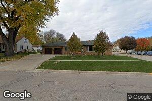 1419 Main St, Hull, IA 51239