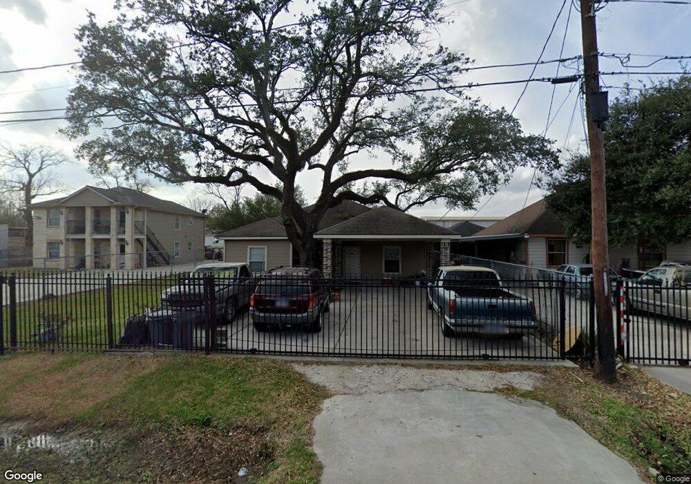 11315 Exeter St, Houston, TX 77093 - photo 1