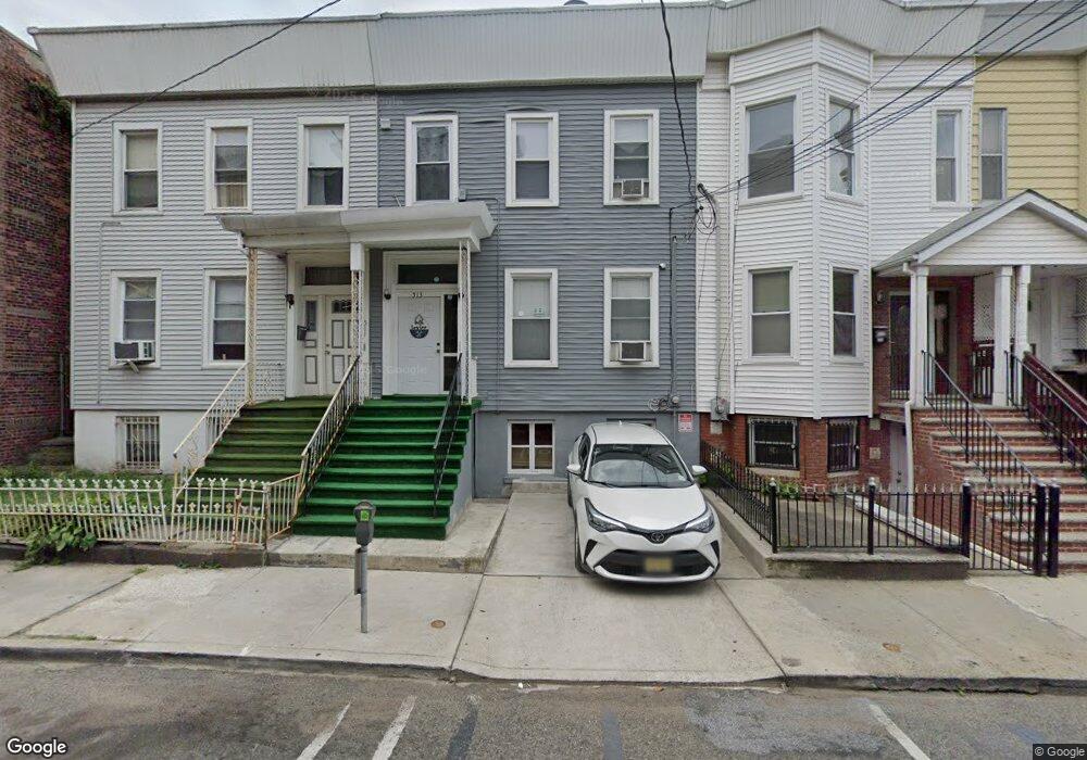 513 45th St, Union City, NJ 07087 - photo 1