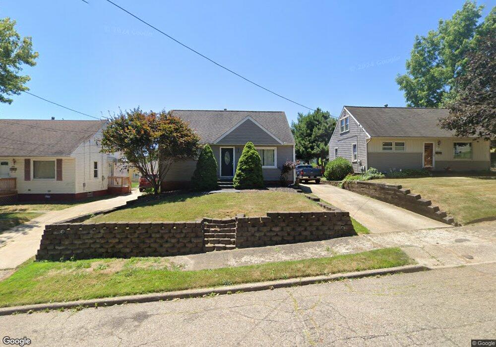 1518 Warrick Place NE, Canton, OH 44714 - photo 1