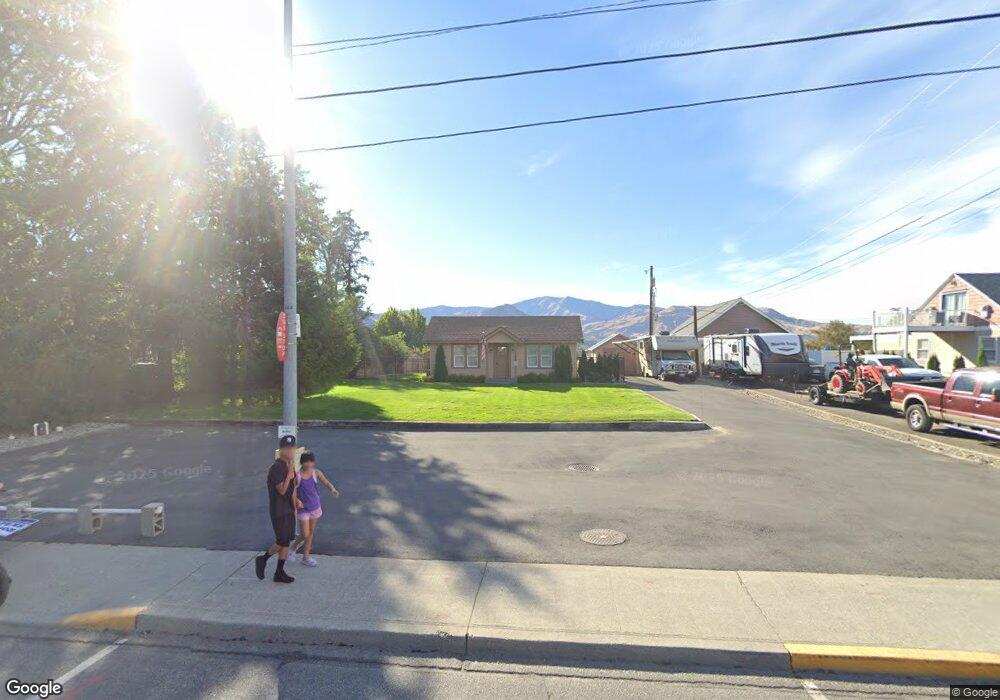 1104 N Baker Ave, East Wenatchee, WA 98802 - photo 1