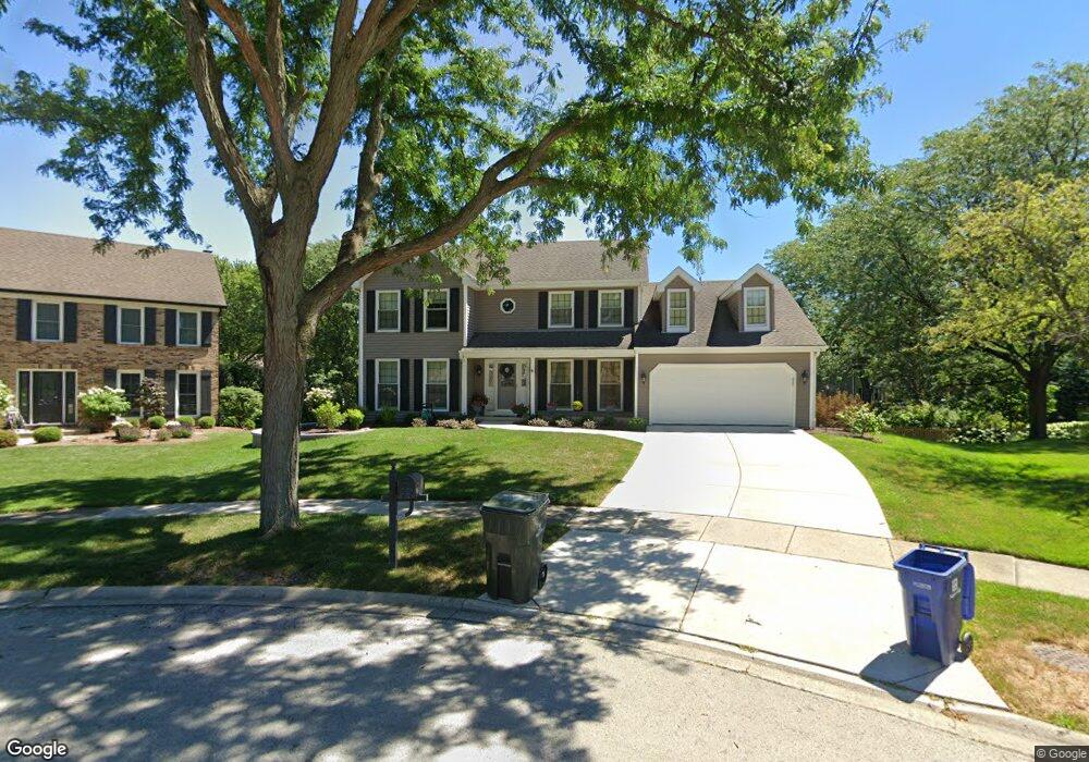 815 Morven Ct, Naperville, IL 60563 - photo 1