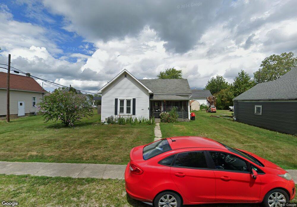 217 Wabash St, Berne, IN 46711 - photo 1