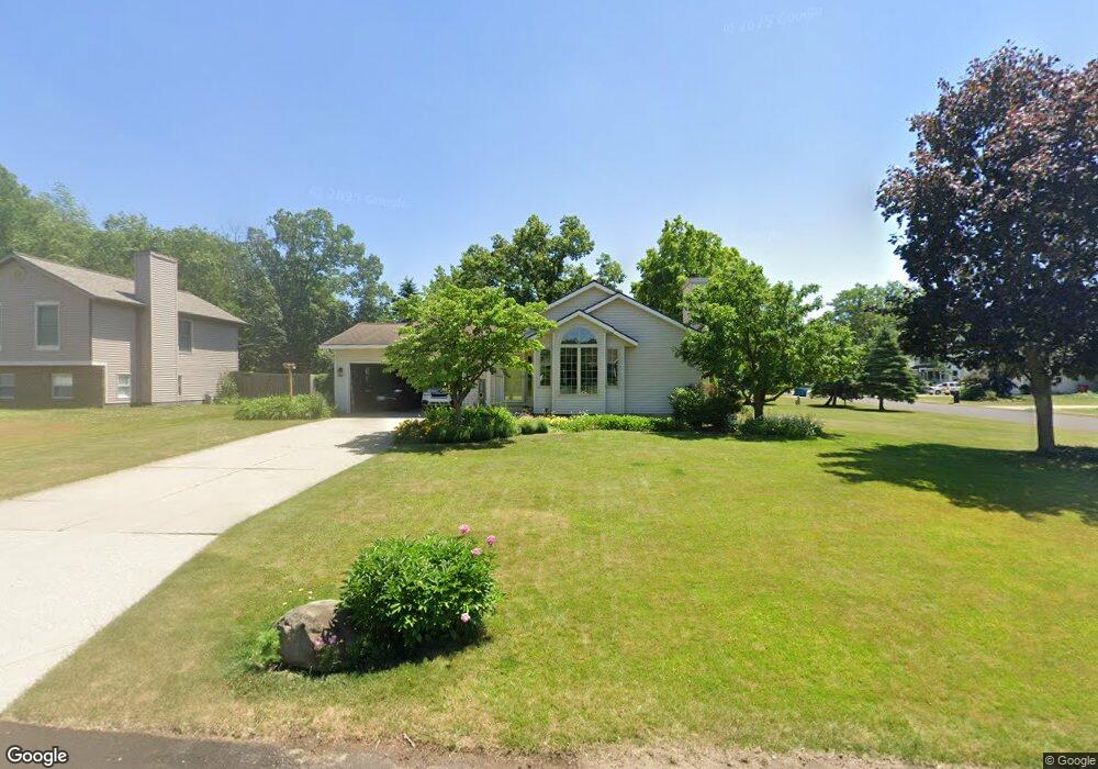 2616 Curticewood Dr NE, Grand Rapids, MI 49525 - photo 1