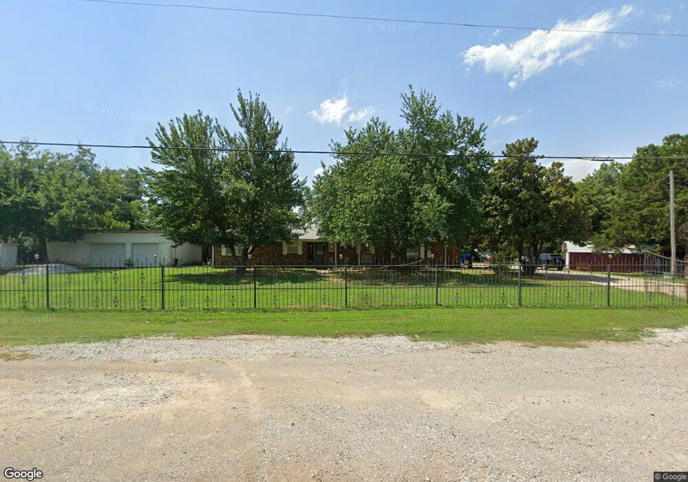 29955 Oklahoma St, McLoud, OK 74851 - photo 1