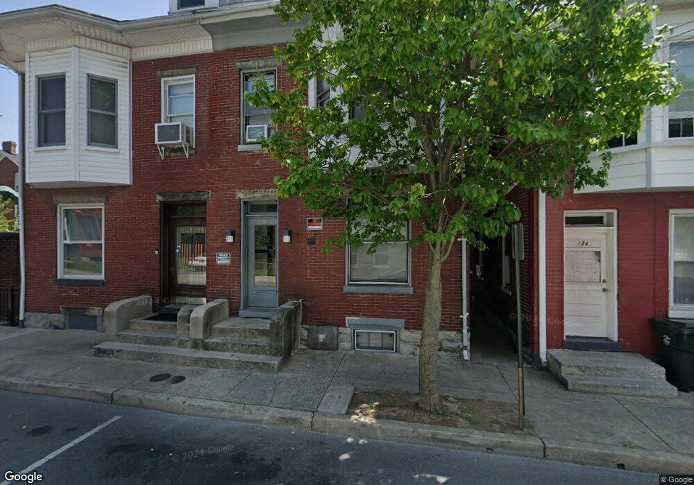 140 N Locust St, Hagerstown, MD 21740 - photo 1