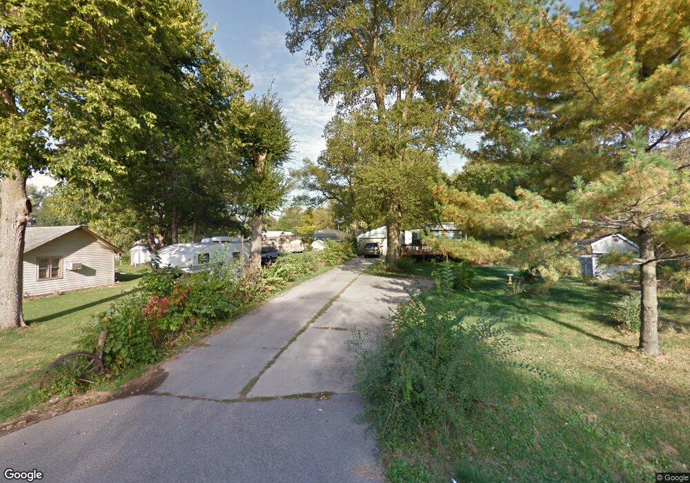 328 Hatch St, Newton, IA 50208 - photo 1