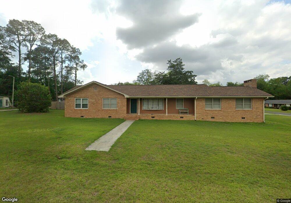 110 Rachel Ave, Fitzgerald, GA 31750 - photo 1