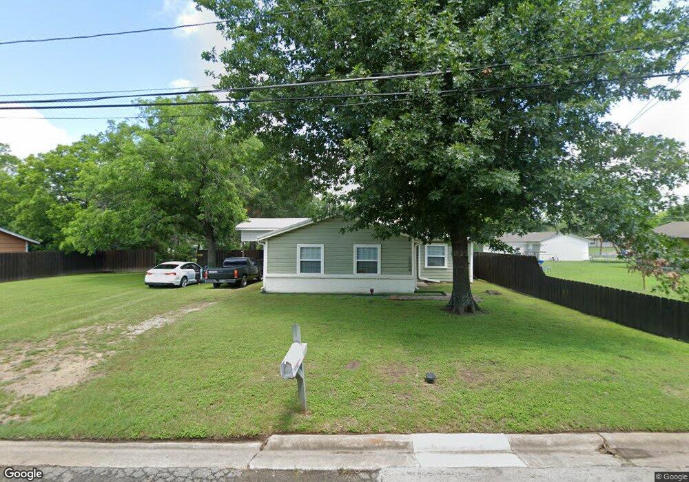 2508 W 5th Ave, Corsicana, TX 75110 - photo 1