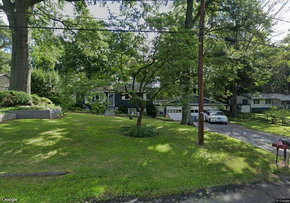 331 Beach Dr, Annapolis, MD 21403 - photo 1