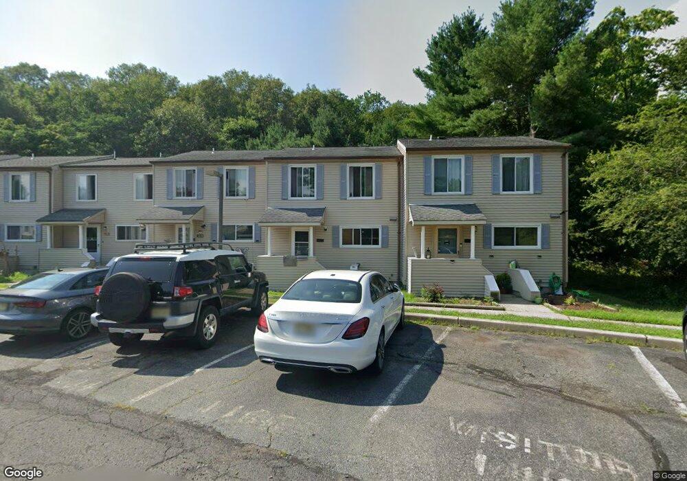 1105 Ramapo Brae Ln, Mahwah, NJ 07430 - photo 1