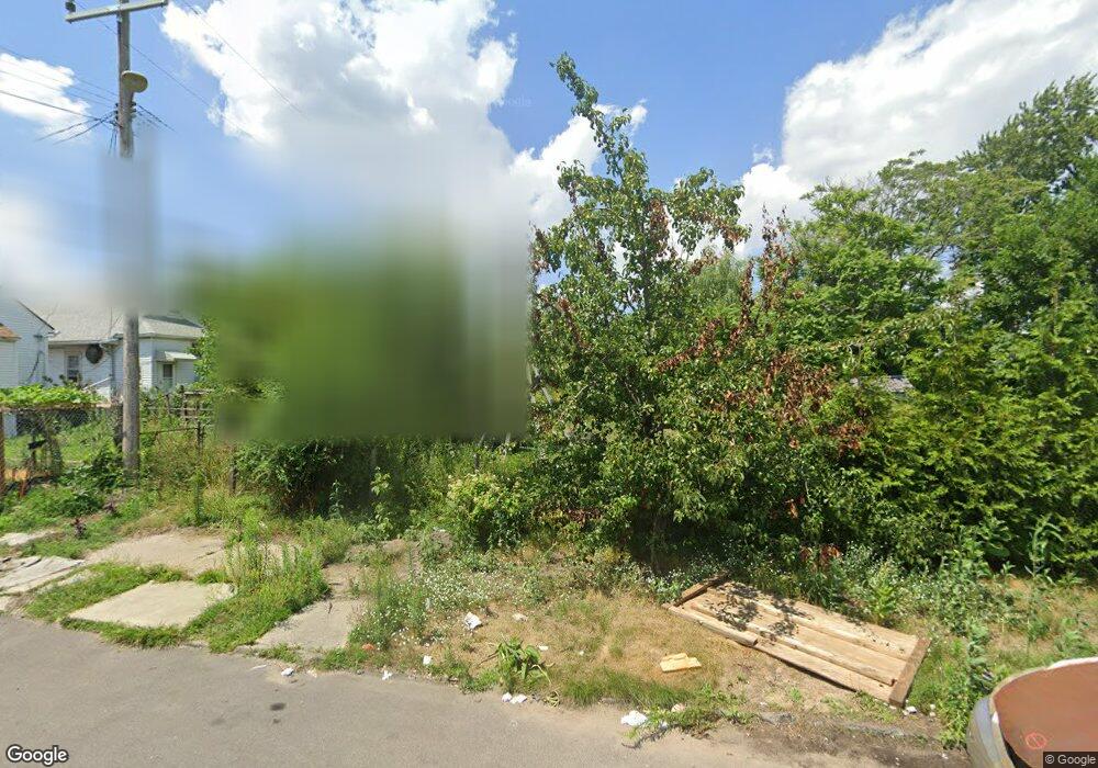 3323 Burnside St, HamtraMcK, MI 48212 - photo 1