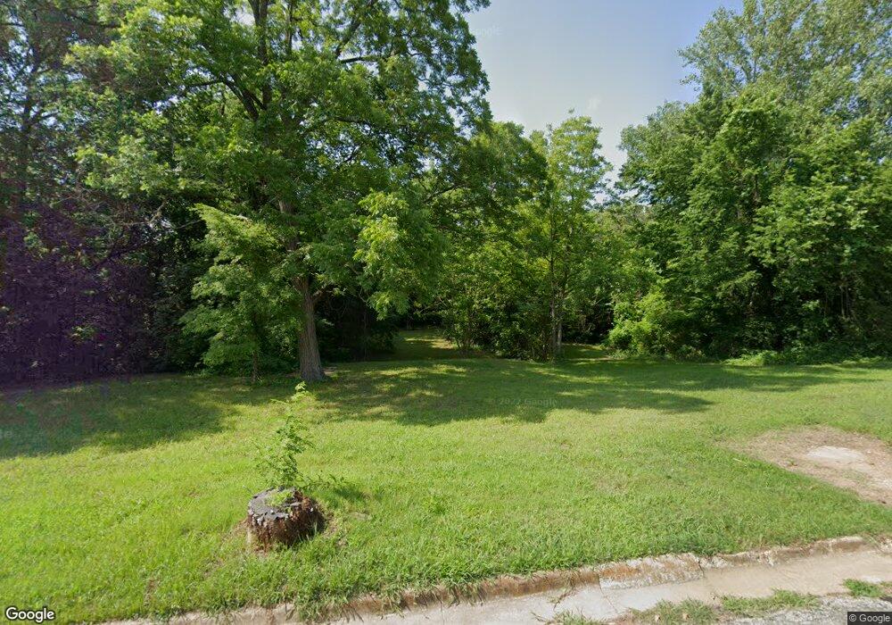 414 W Walker St, Denison, TX 75020 - photo 1