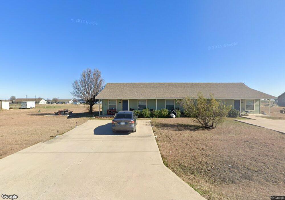 317 S Blue Jay Ct unit 319, Weatherford, TX 76088 - photo 1