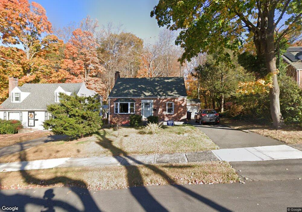 31 Ledyard Rd, New Britain, CT 06053 - photo 1