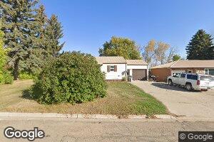 203 NE 9th St NE, Kenmare, ND 58746