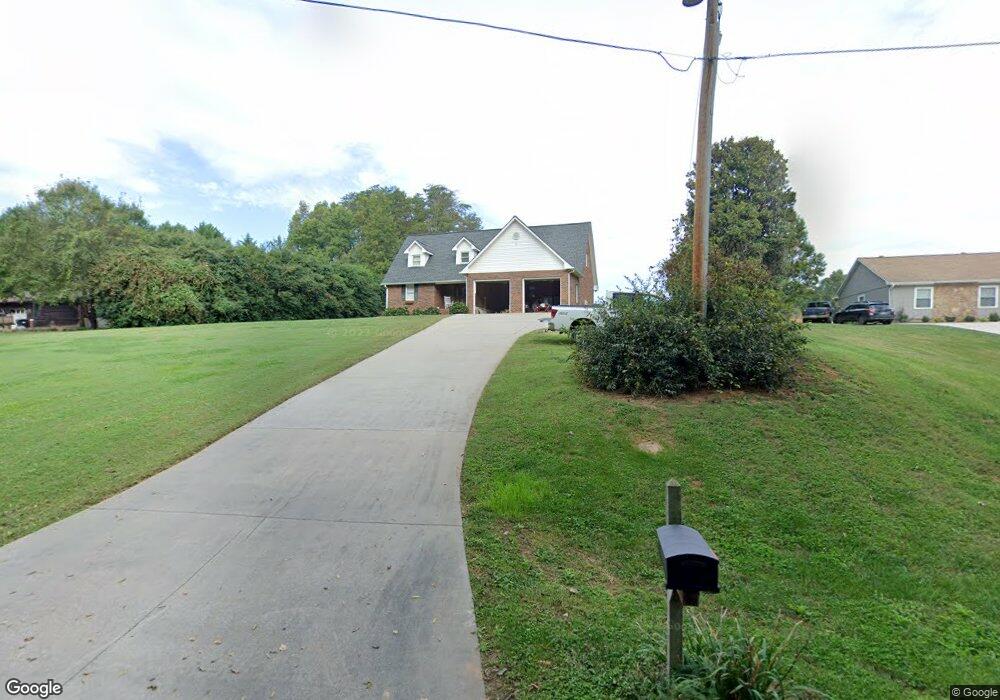 200 Farmwood Dr, Statesville, NC 28625 - photo 1