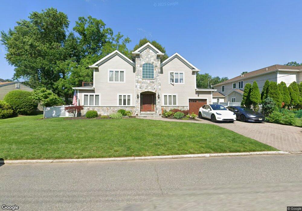 129 Heatherhill Rd, Cresskill, NJ 07626 - photo 1