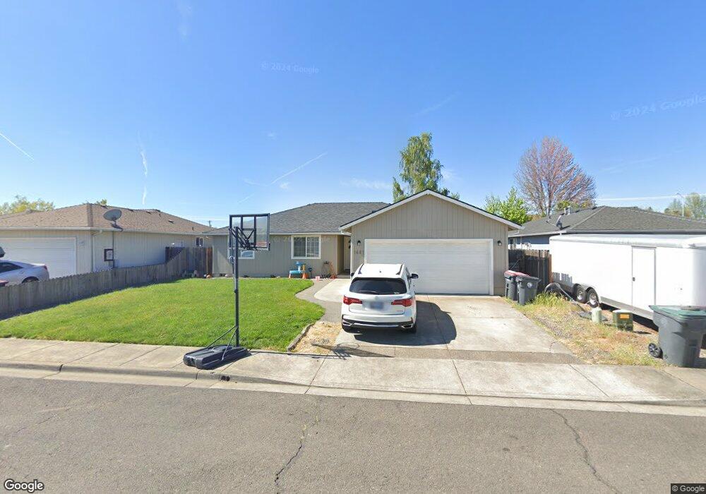 1441 Vista Dr unit 13, Central Point, OR 97502 - photo 1