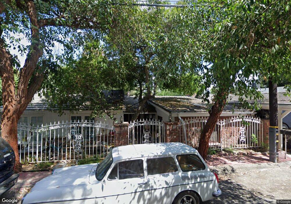 21441 Gaona St, Woodland Hills, CA 91364 - photo 1