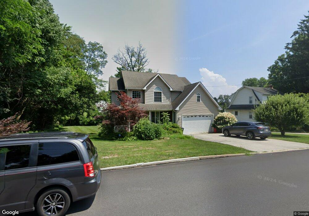 715 N Morton Ave, Morton, PA 19070 - photo 1