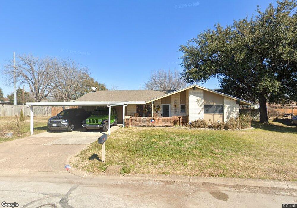 516 Branch Cir E, Fort Worth, TX 76108 - photo 1