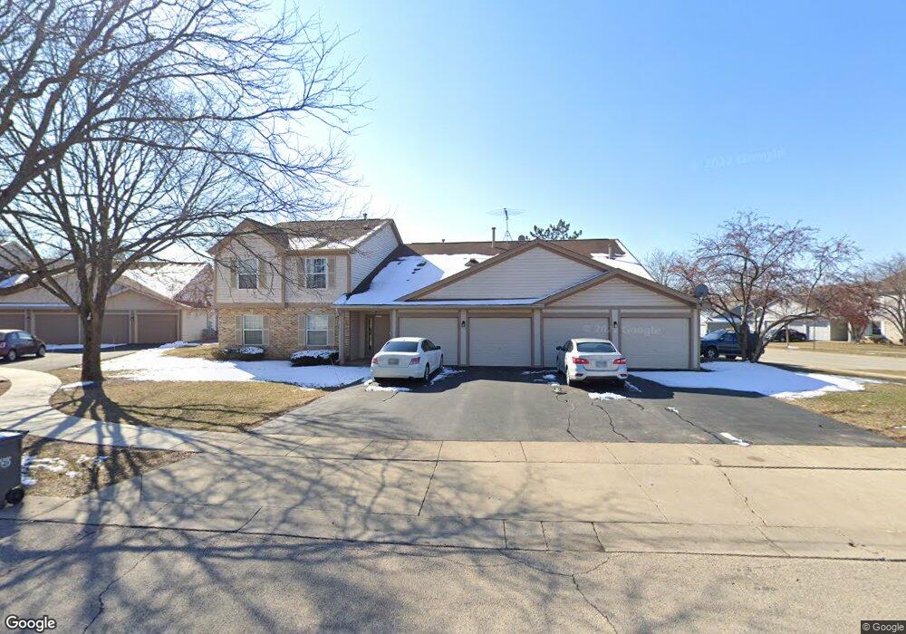 1101 Canterbury Ct unit C, Elgin, IL 60120 - photo 1