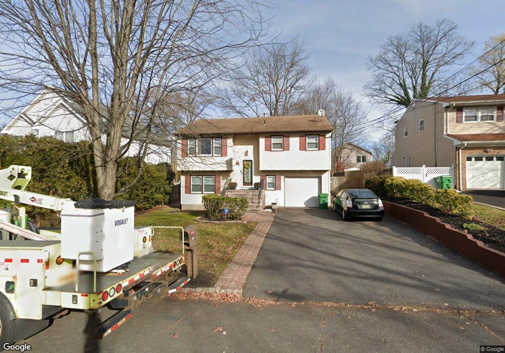 831 Ternay Ave, Scotch Plains, NJ 07076 - photo 1