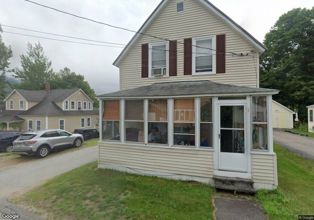 7 Pleasant St, Lincoln, NH 03251 - photo 1