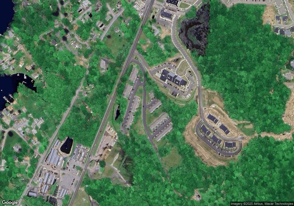 102 Lake Vista Dr unit 102, East Hampton, CT 06424 - photo 1