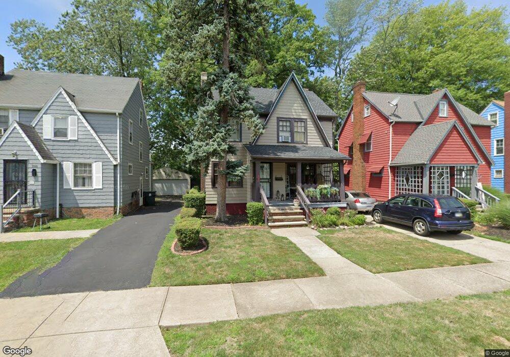 904 Nela View Rd, Cleveland, OH 44112 - photo 1