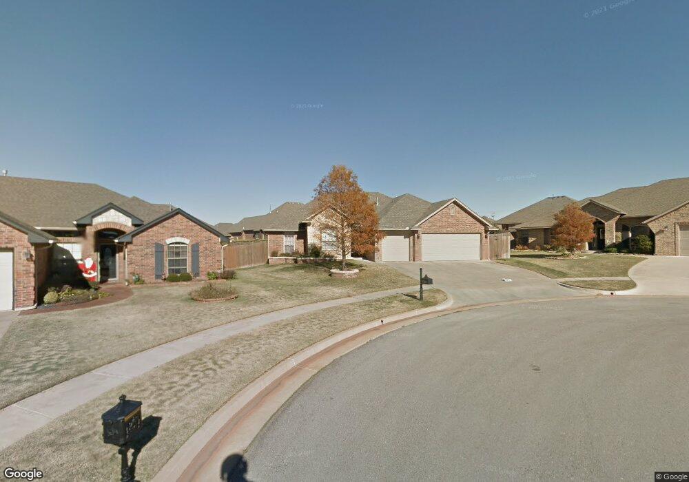 2513 SE 10th Ct, Moore, OK 73160 - photo 1