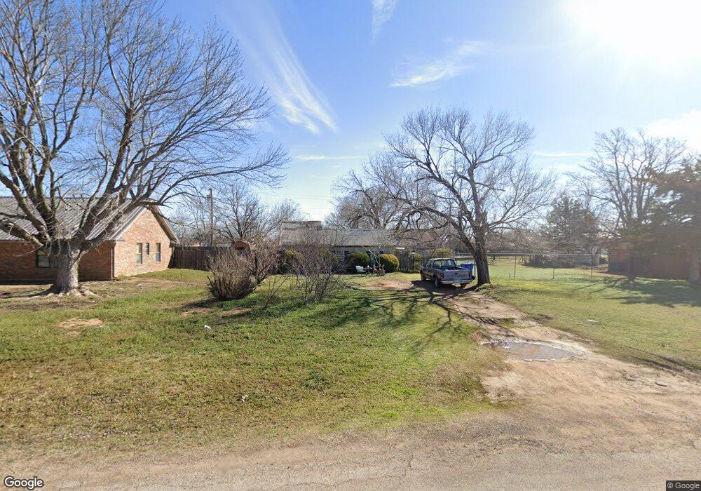 207 NW 6th St, Cache, OK 73527 - photo 1