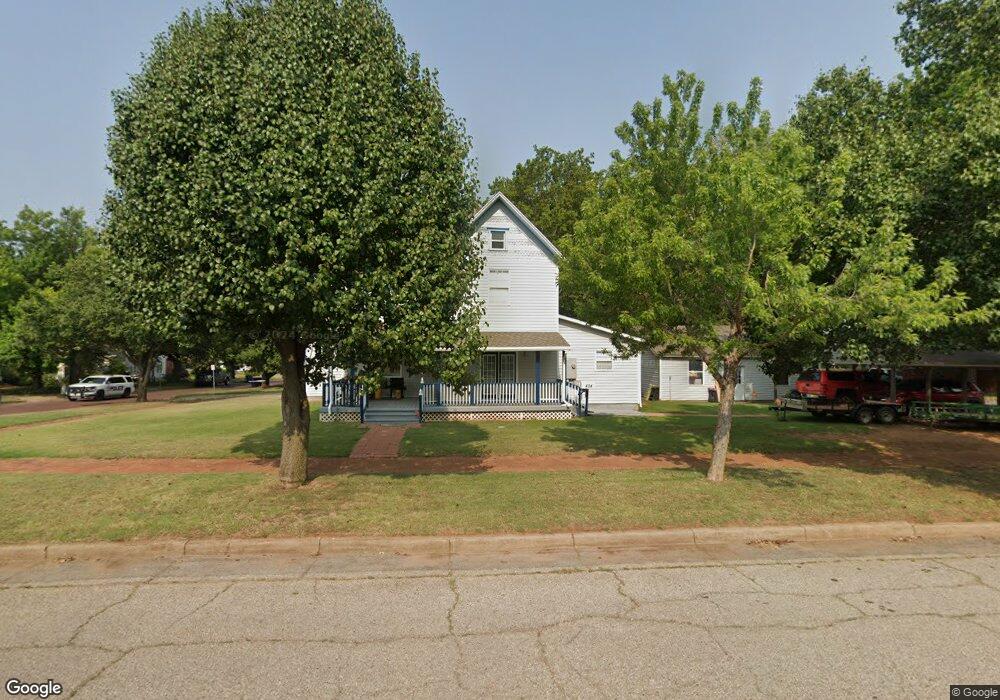 424 E Cleveland Ave, Guthrie, OK 73044 - photo 1