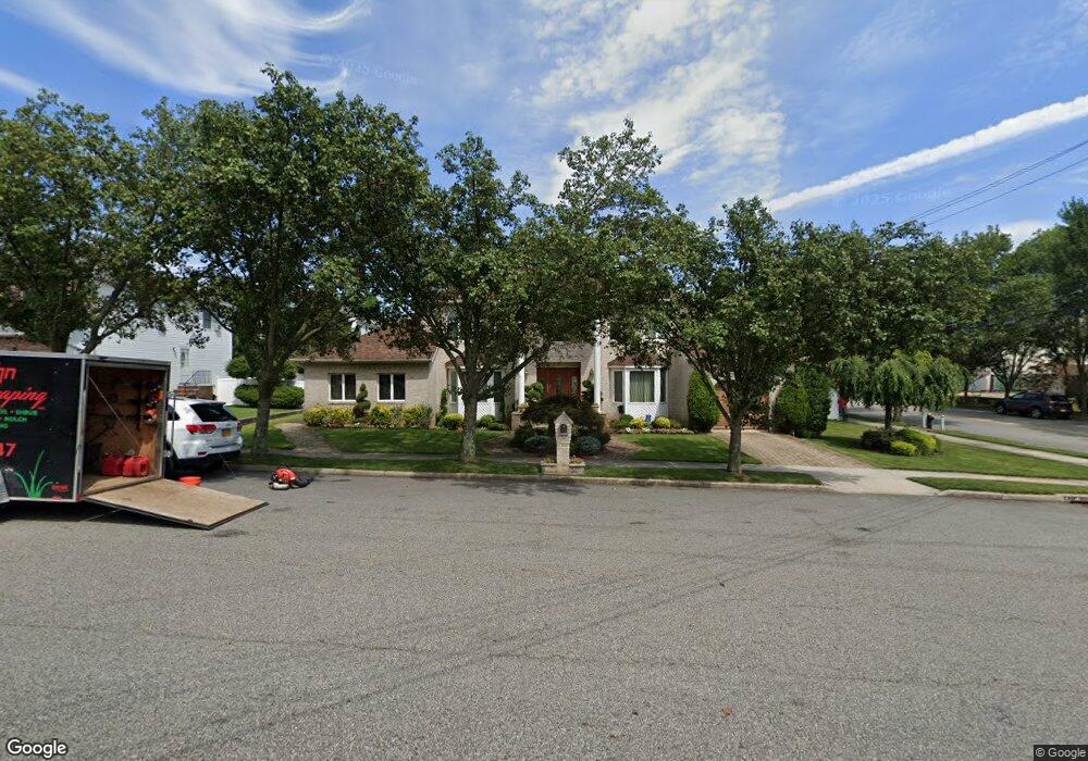 7 Gaynor St, Staten Island, NY 10309 - photo 1