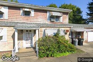 513 Maple St, Roseto, PA 18013