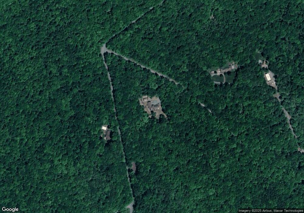 1147 Skunk Rd, Bath, PA 18014 - photo 1