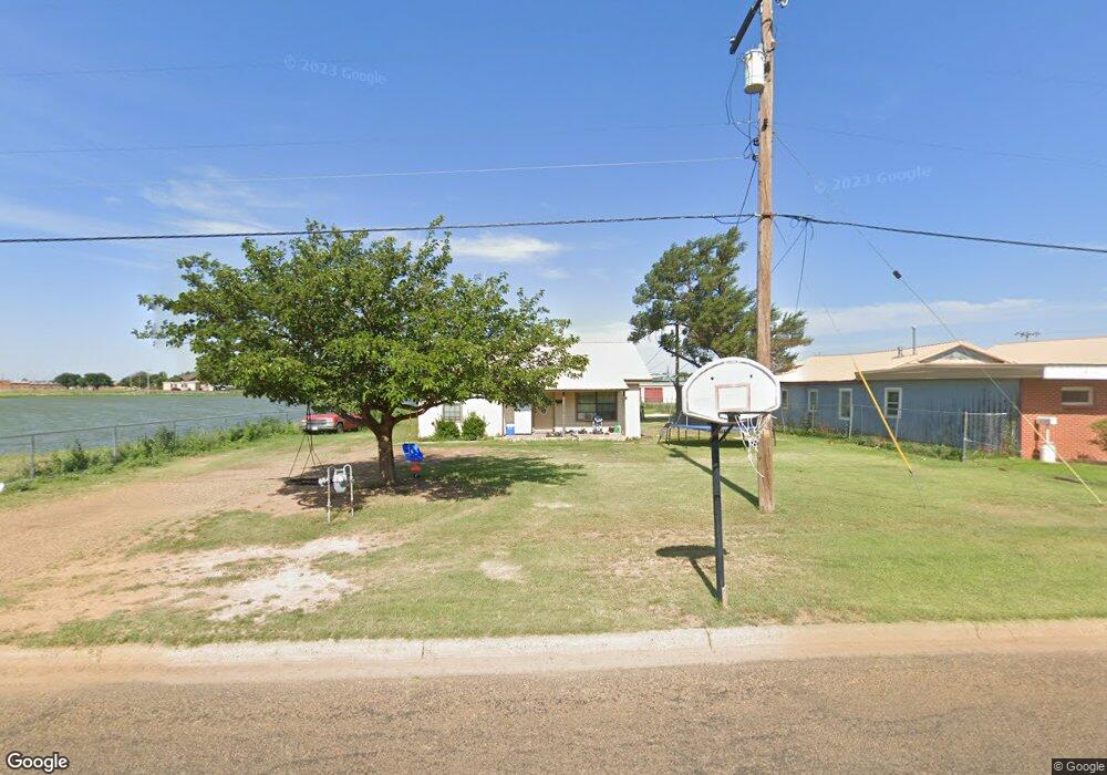911 Canyon St, Plainview, TX 79072 - photo 1