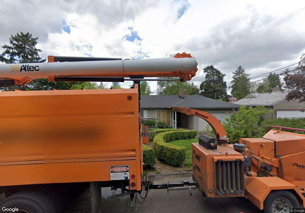 1845 SW Hicrest Ave, Portland, OR 97225 - photo 1