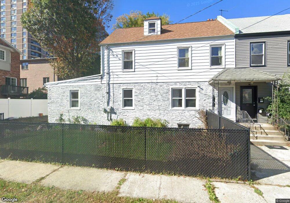 773 Veterans Place unit 2, Cliffside Park, NJ 07010 - photo 1