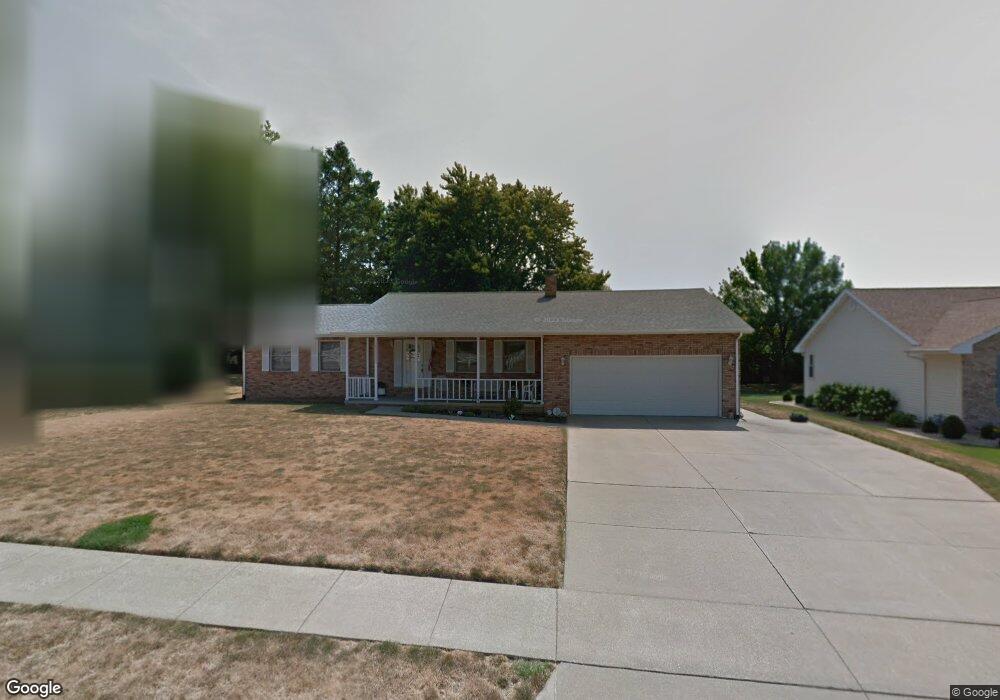 808 Woodland Place, Jacksonville, IL 62650 - photo 1