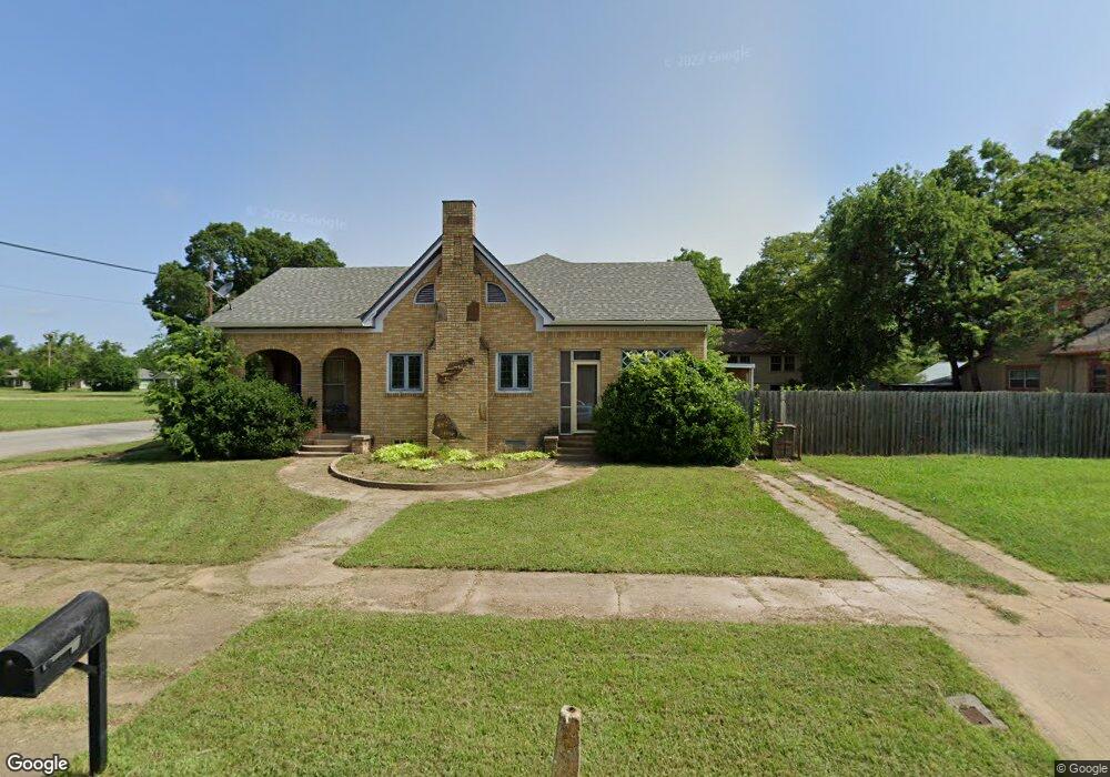 631 W Sears St, Denison, TX 75020 - photo 1