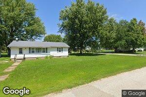 206 W Edgington St, Reynolds, IL 61279